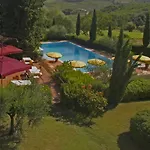 Relais La Cappella Hotel 3*