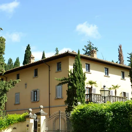 Hotel Relais La Cappella 3*