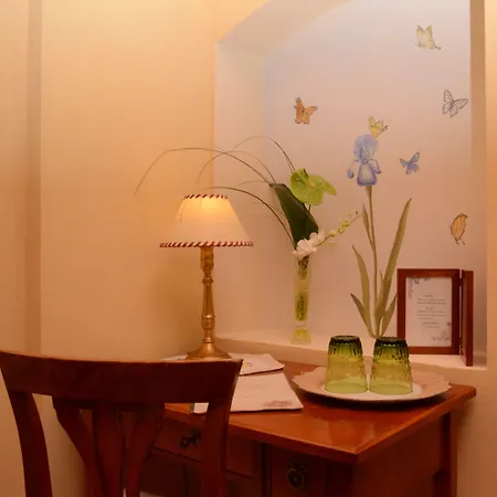 Hotel Relais La Cappella 3*