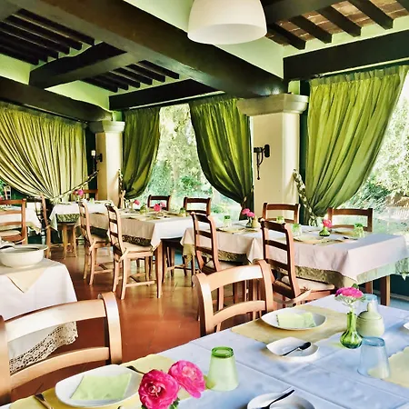 Relais La Cappella Hotel 3*